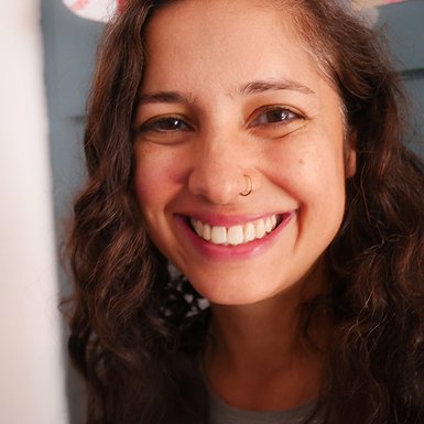 Lois Kapila